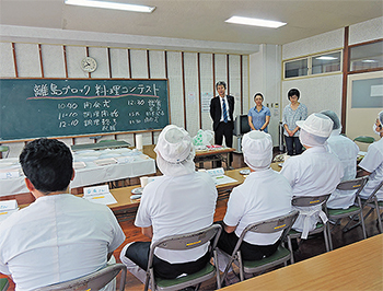 鑓水部会長や部会の各ブロック長がコンテストの意義を説明